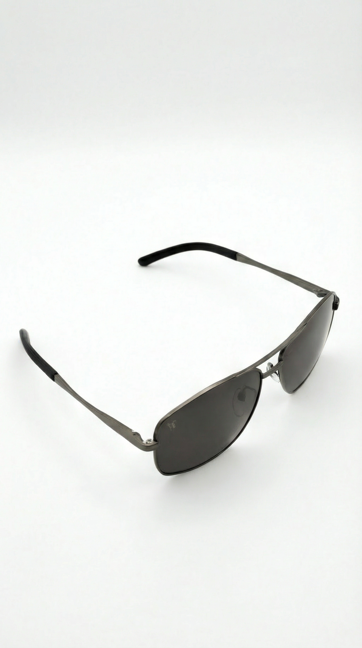 Caspian Horizon | The Stealth Aviator