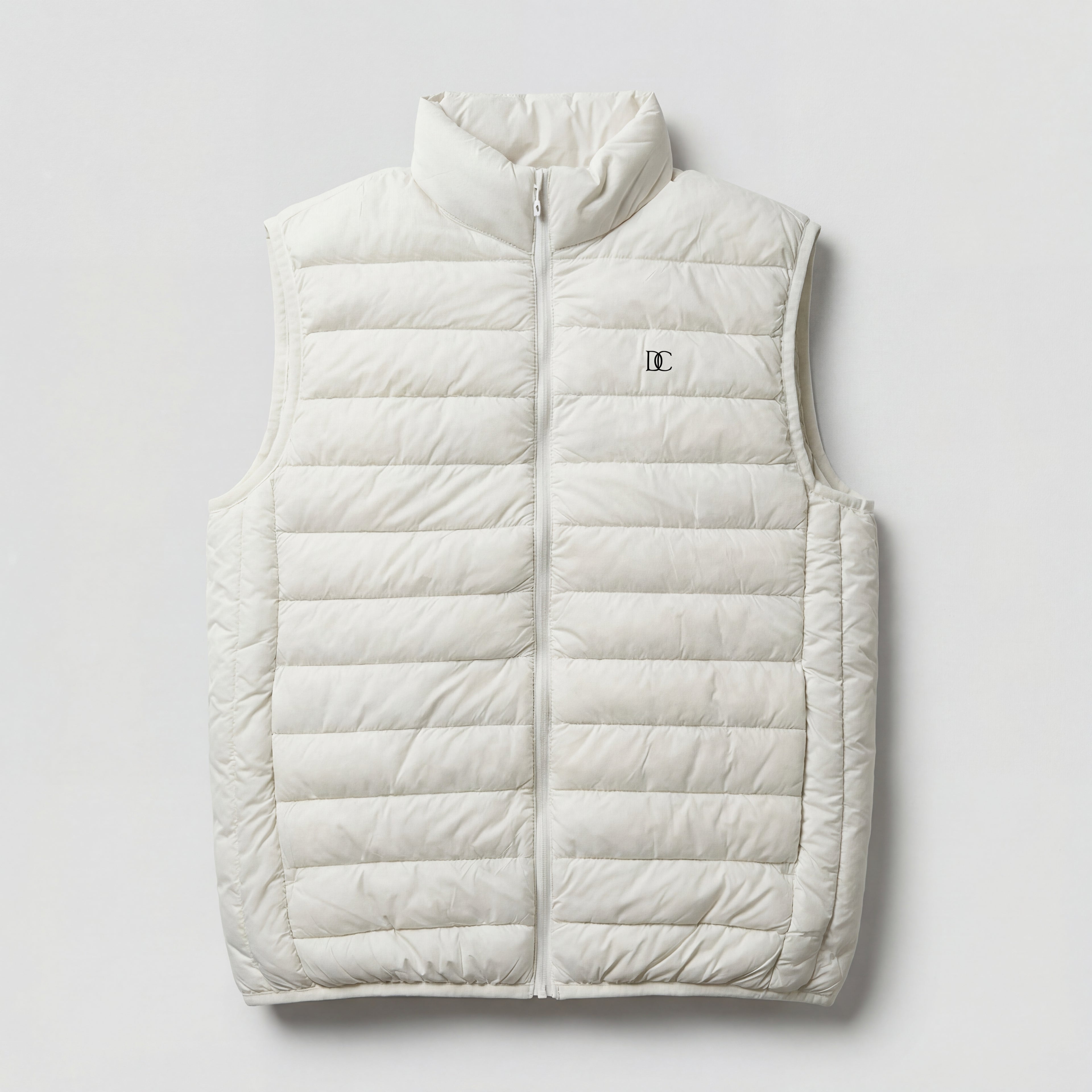 District Capital Essential Puffer Gilet – Off-White