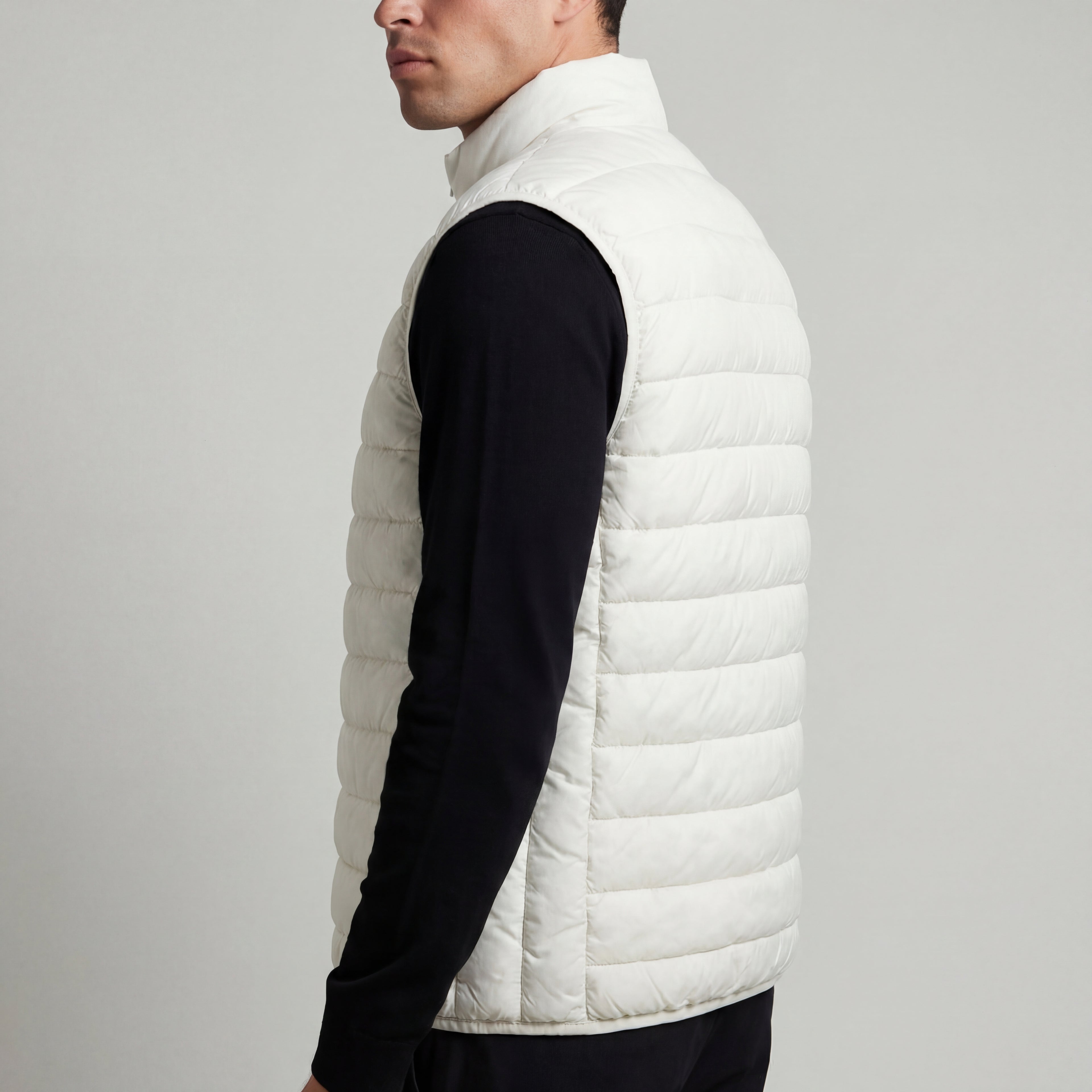 District Capital Essential Puffer Gilet – Off-White